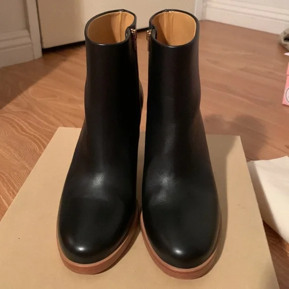 A.P.C. Chic Booties - Never Worn Outside - Picture 2 of 7